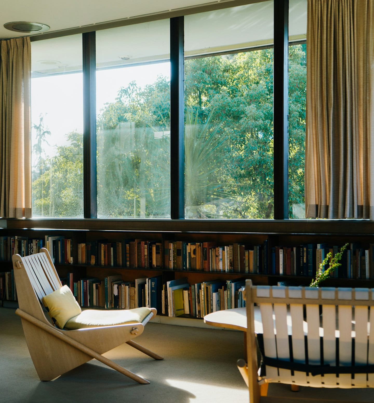 Reading nook with chairs and bookshelves