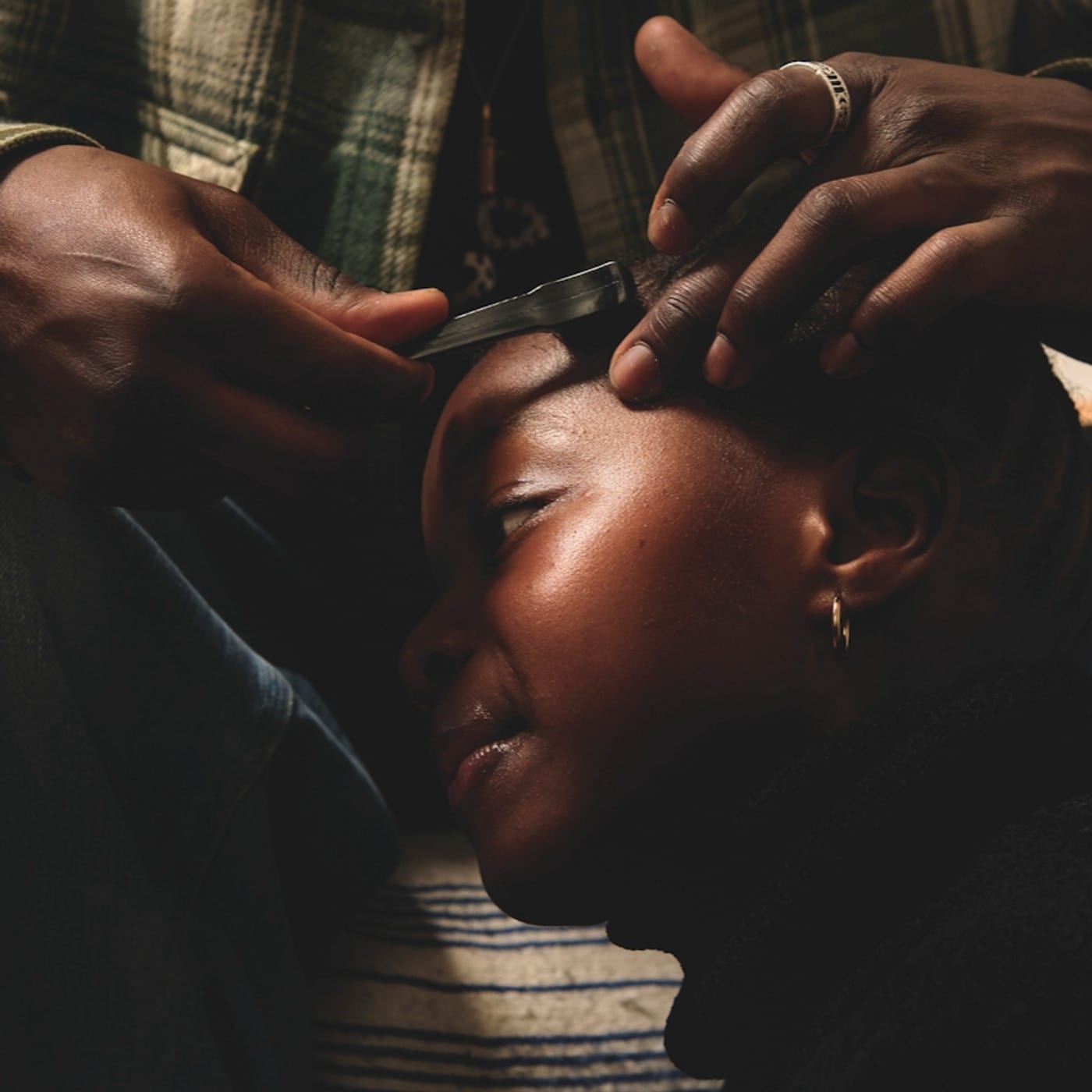 A daughter who has been going to child therapy in LA and has developed self awareness.