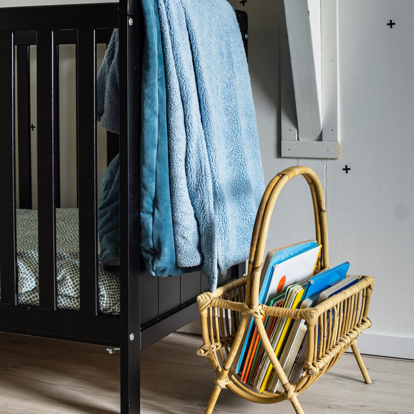 A room for a child with insomnia that is going to child therapy in los angeles.